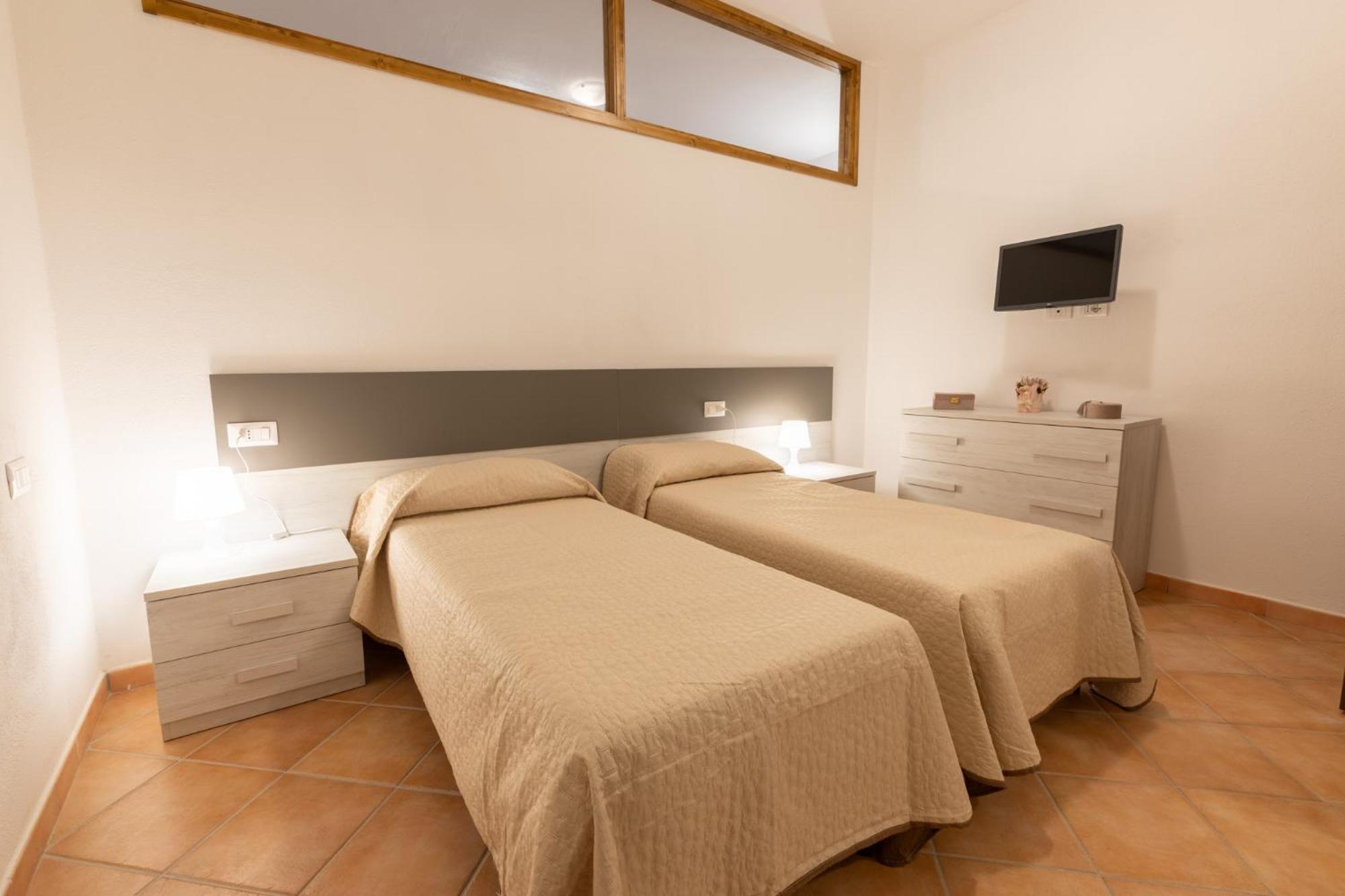 Nuovi Appartamenti Tri E Bilocali In Residence Con Piscina A Porto Cervo 800Mt Mare Liscia di Vacca Buitenkant foto